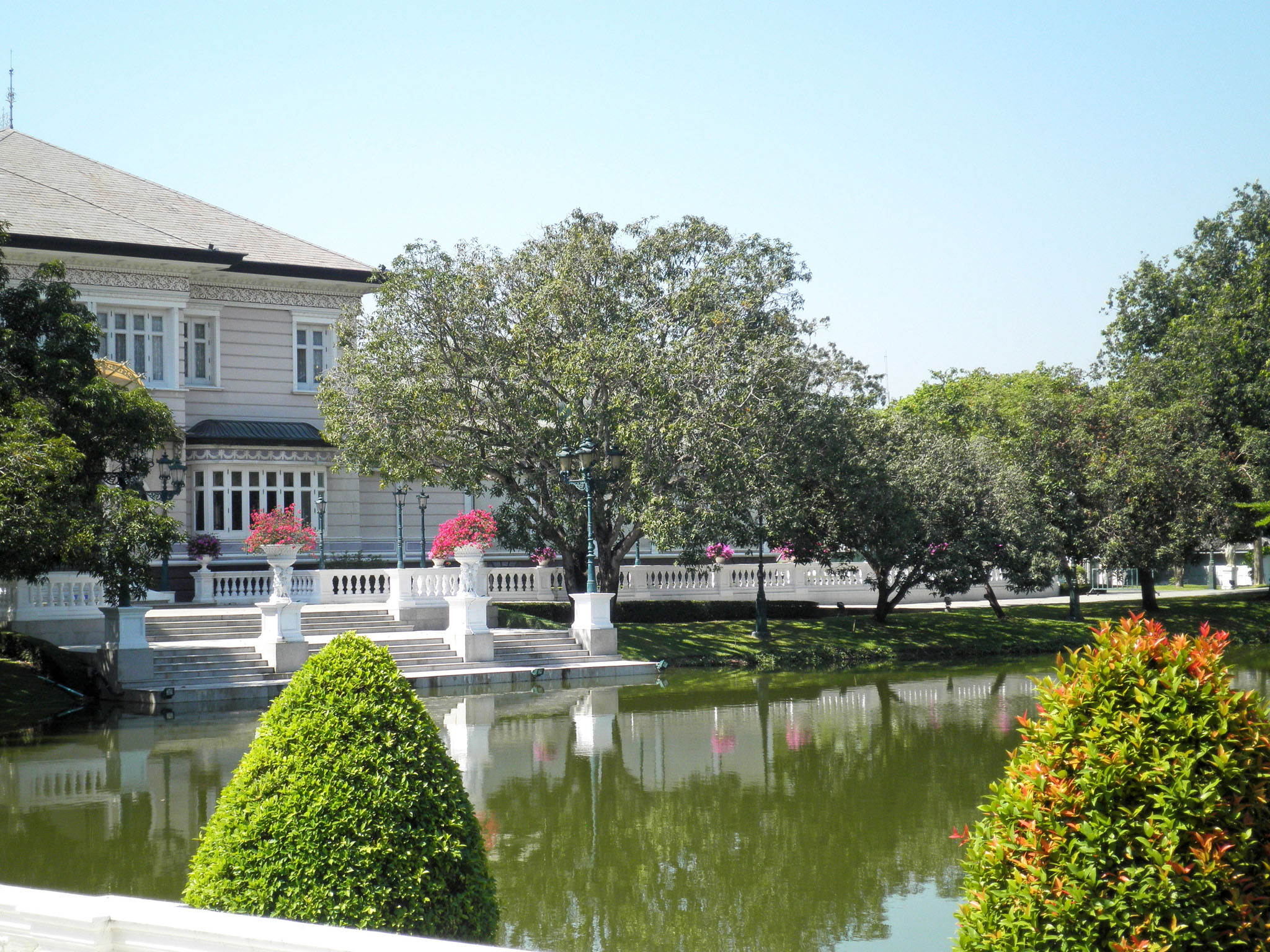 Bang Pa In Royal Palace Complex  <br />Ayutthaya