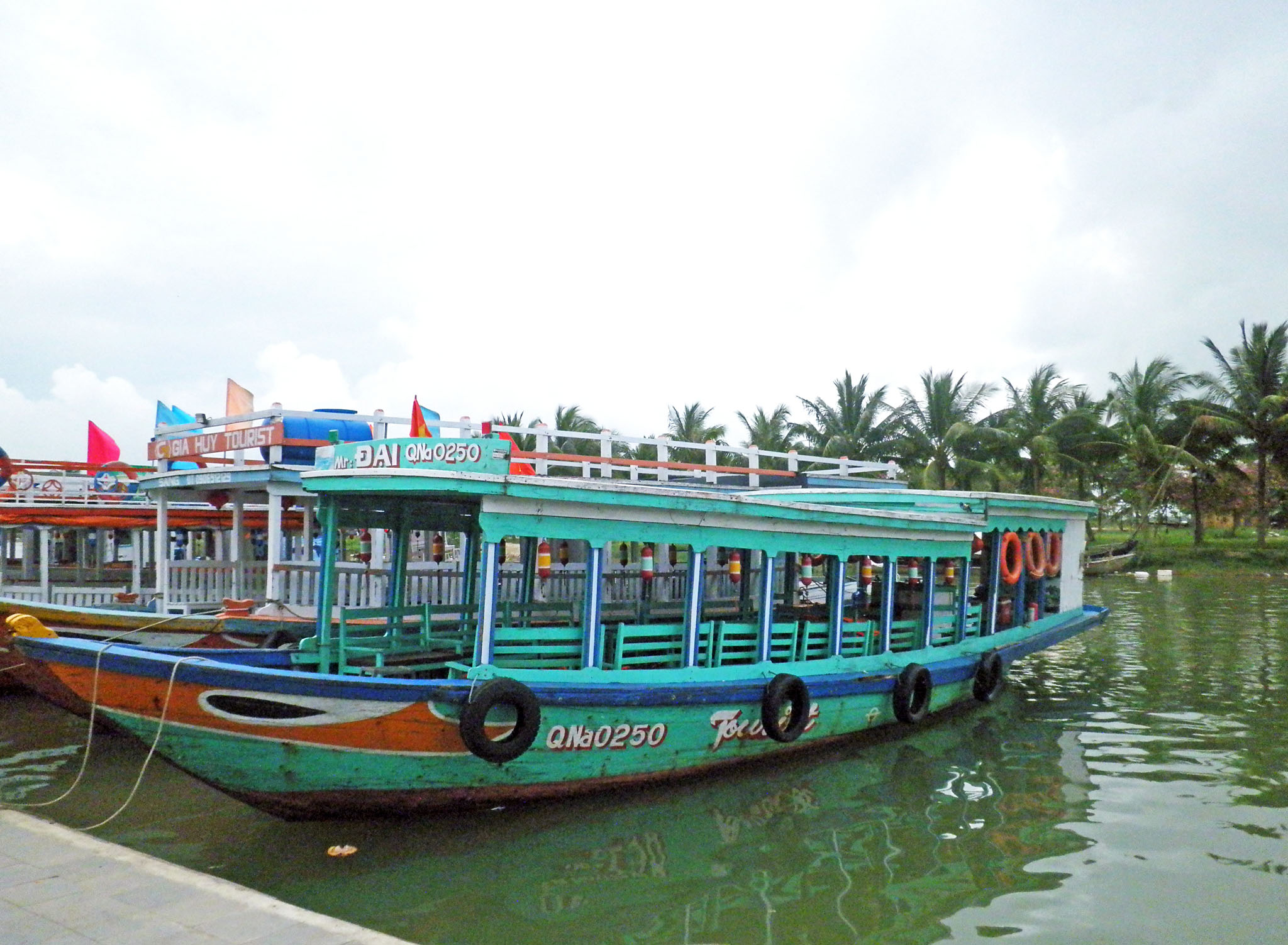 Hoi An, Traditional Boats on the River